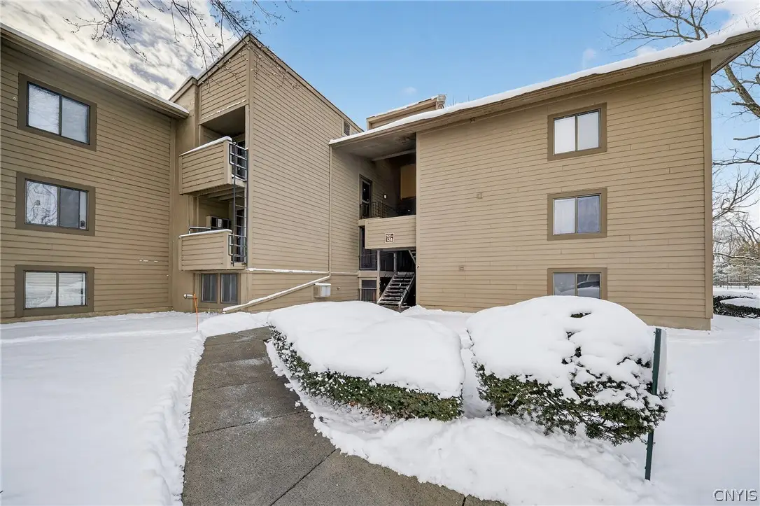 123 Watertree Drive, East Syracuse, NY 13057 - #1