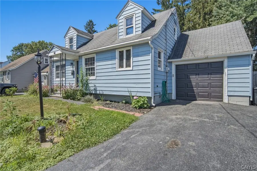 162 Pine Tree Drive, Syracuse, NY 13212 - #3