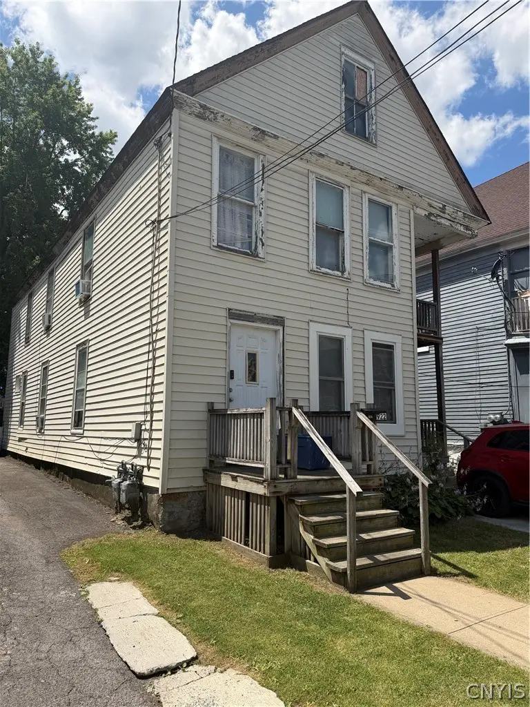 922 Elizabeth Street, Utica, NY 13501 - #1