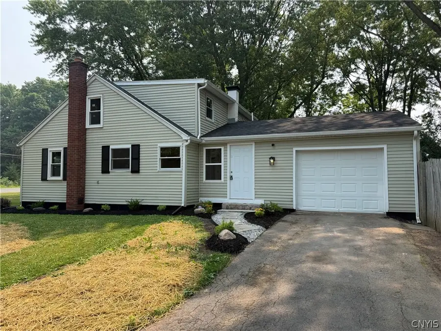 3054 Cold Springs Road, Baldwinsville, NY 13027 - #2