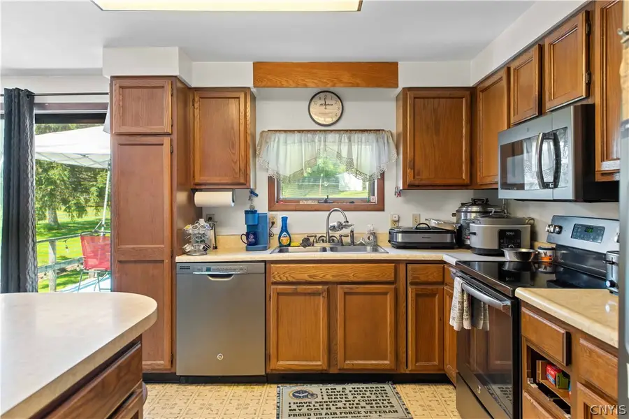 455 White Avenue, Fulton, NY 13069 - #2