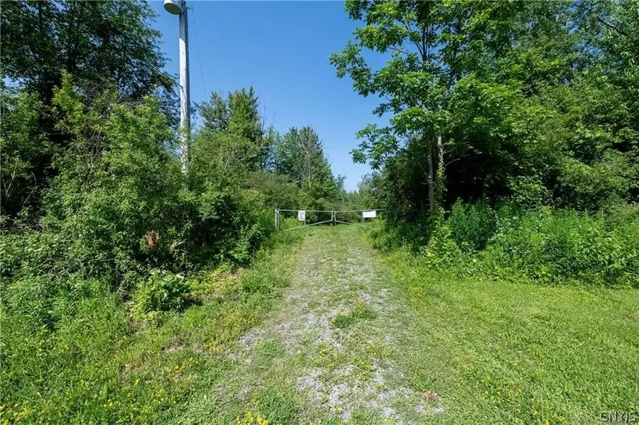 5592 Nancy Avenue, Brewerton, NY 13029 - #3