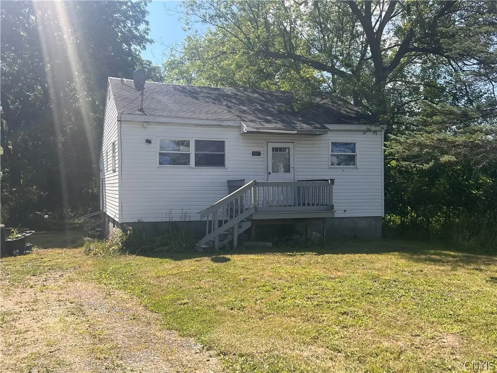 8827 Brewerton Road, Brewerton, NY 13029 - #1