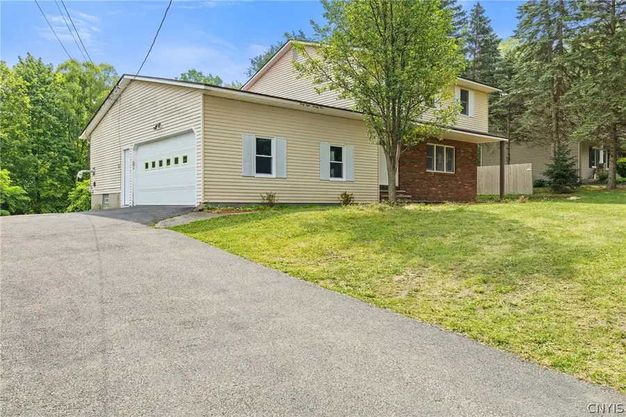 4824 Harris Road, Syracuse, NY 13215 - #2