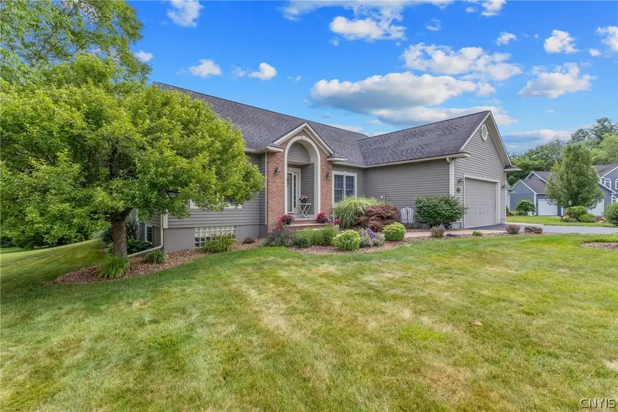 8405 Filaree Circle, Baldwinsville, NY 13027 - #3