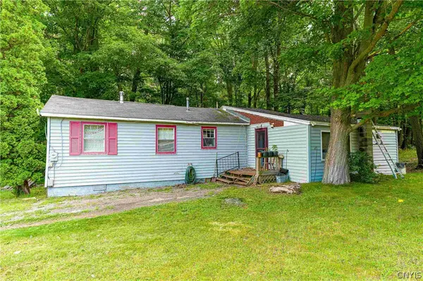 10180 State Route 230, Hammondsport, NY 14840