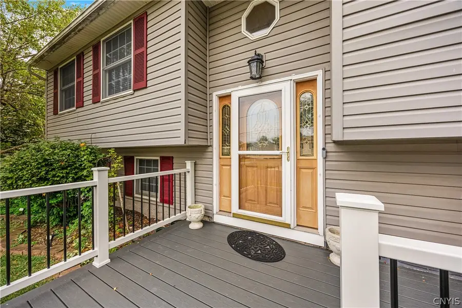17 Lowell Road, Liverpool, NY 13090 - #3