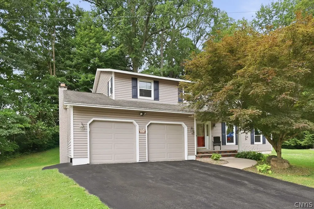 4192 Fireside Circle, Liverpool, NY 13090 - #1