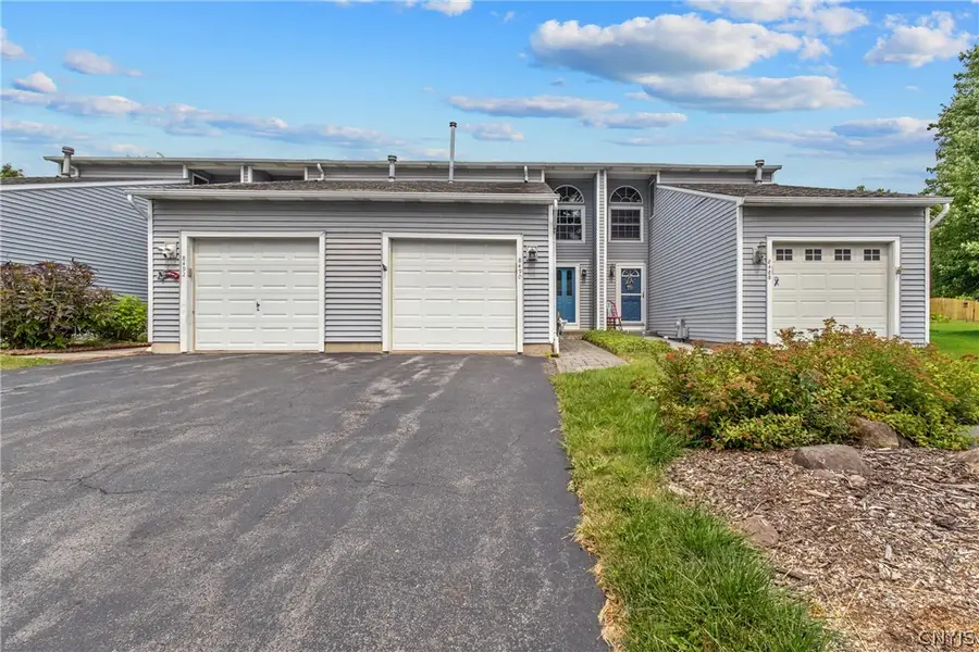 8490 Fathom Drive, Baldwinsville, NY 13027 - #3