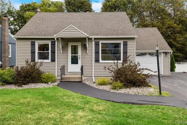 308 Homewood Drive, Fayetteville, NY 13066