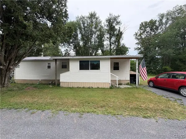 9097 Main Street, Stittville, NY 13469