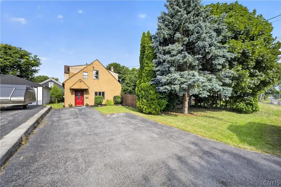 211 Schaffer Avenue, Syracuse, NY 13206 - #3