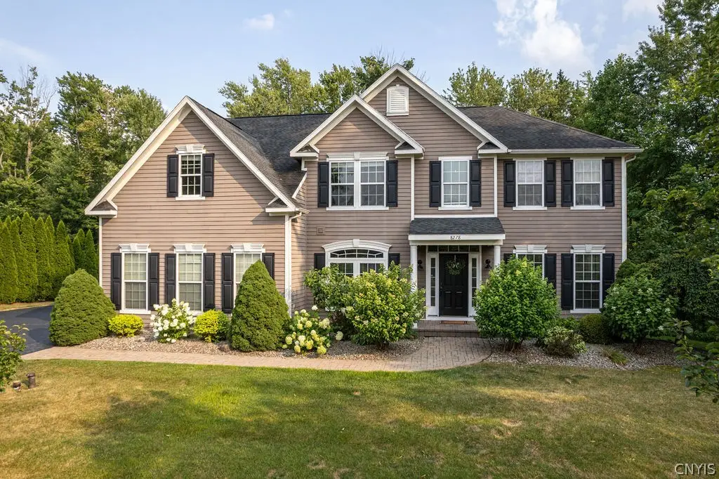 8278 Luchsinger Lane, Baldwinsville, NY 13027 - #1