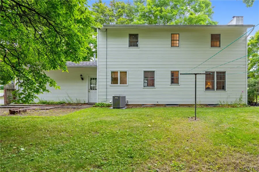 118 Winding Way, Camillus, NY 13031 - #3