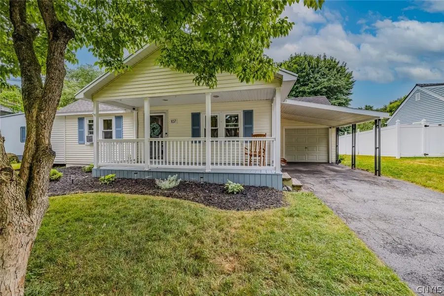 107 Williams Street, Clay, NY 13212 - #2