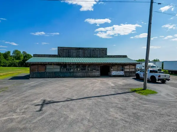 880 Newport Gray Rd, Newport, NY 13416