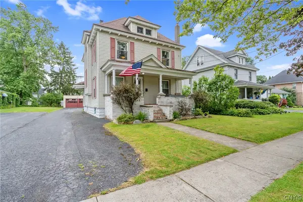 214 S Seward Avenue, Auburn, NY 13021