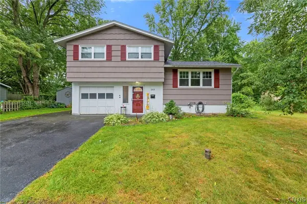 203 Wells Avenue W, Syracuse, NY 13212