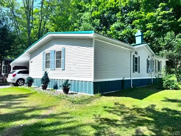 186 Country Road, Utica, NY 13502