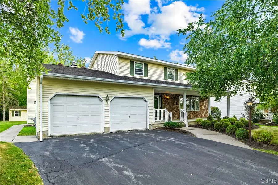 216 Ramblewood Drive, Utica, NY 13502 - #2