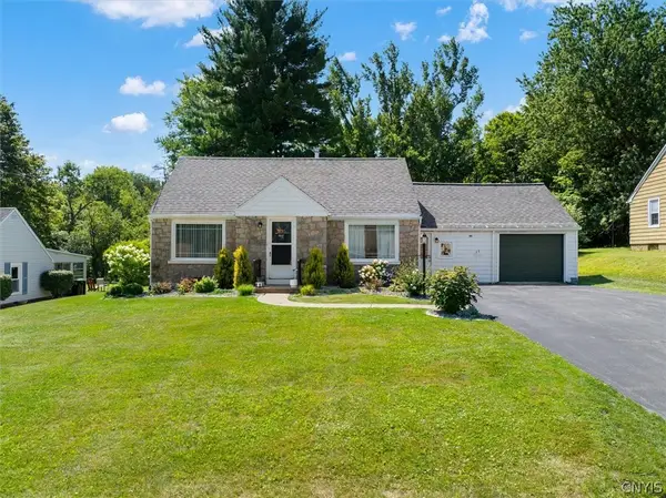 29 Beechwood Road, New Hartford, NY 13413