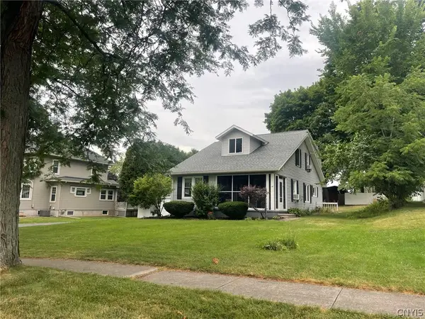 118 W Hamilton Avenue, Sherrill, NY 13461