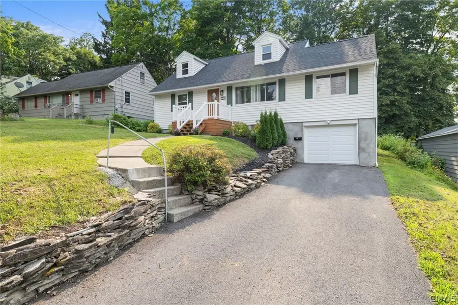 108 Sutton Drive, Syracuse, NY 13219 - #2