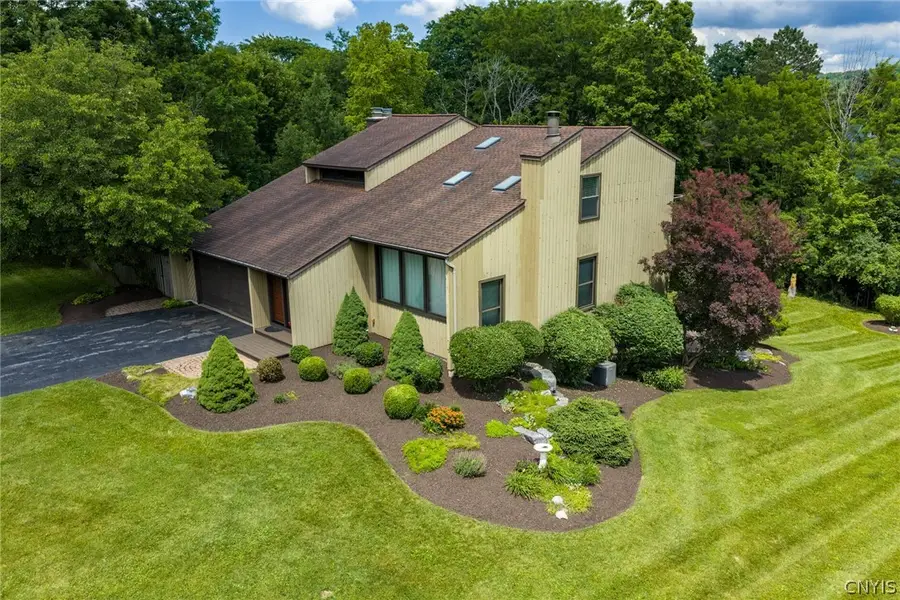 4390 Belleflower Circle, Syracuse, NY 13215 - #3