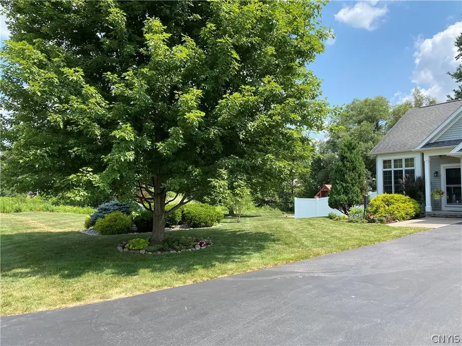 34 Fawncrest Boulevard, New Hartford, NY 13413 - #3