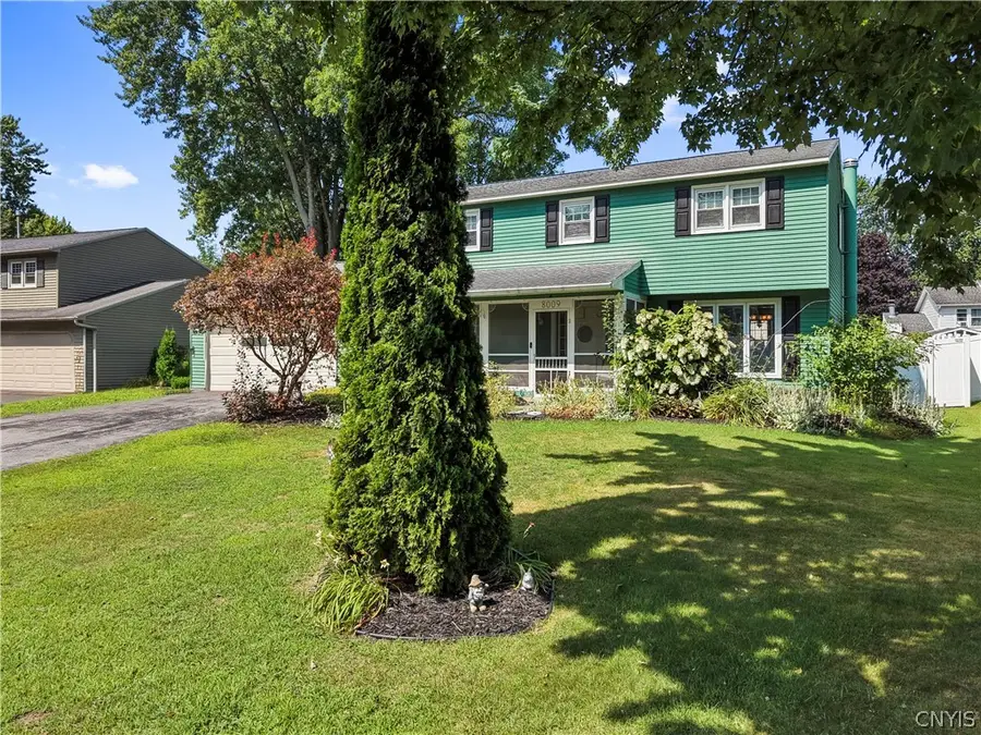 8009 Thyme Circle, Liverpool, NY 13090 - #2