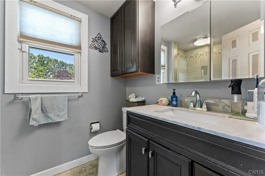 8009 Thyme Circle, Liverpool, NY 13090 - #3