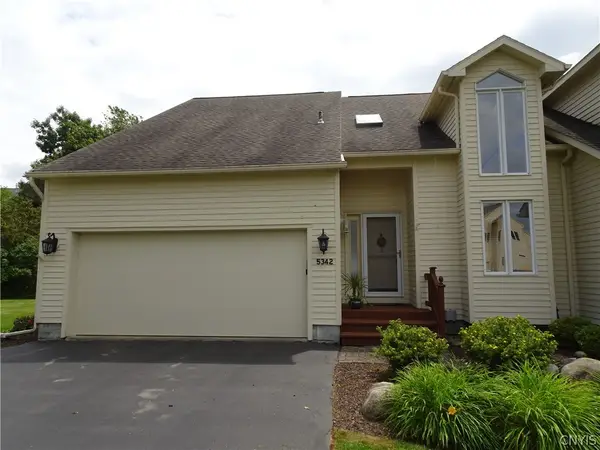 5342 Bunker Hill, Syracuse, NY 13207