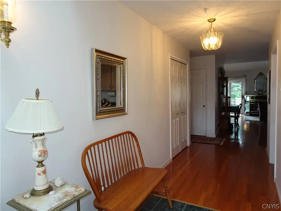 5342 Bunker Hill, Syracuse, NY 13207 - #2