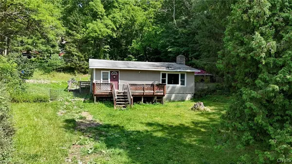 121 Sunrise Drive, Syracuse, NY 13205