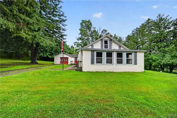 6830 Frank Long Road, Jamesville, NY 13078