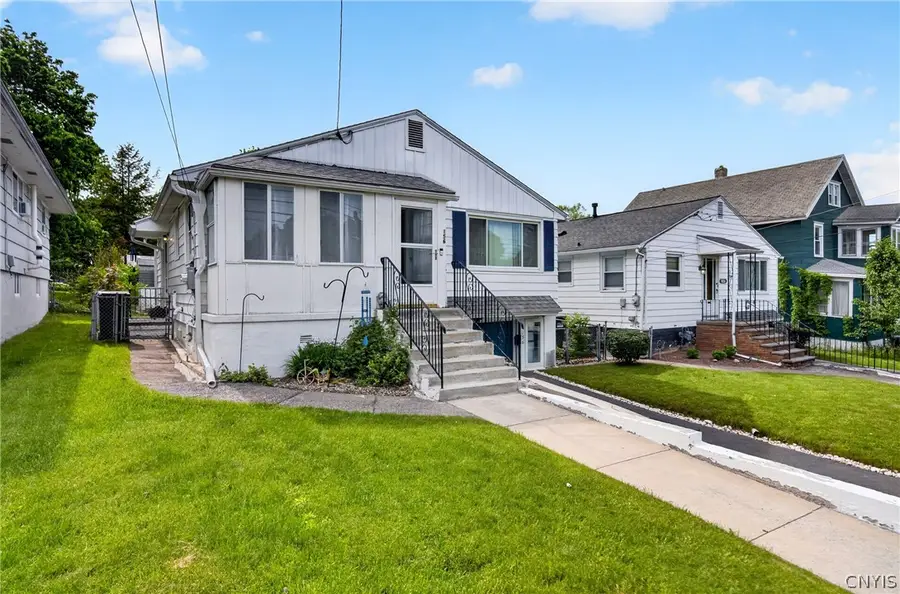 156 Cloveridge Drive, Syracuse, NY 13206 - #3