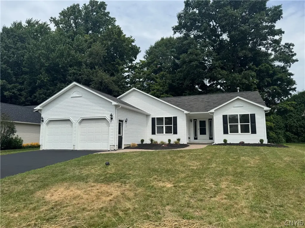 26 Orangewood Drive, Liverpool, NY 13090 - #1