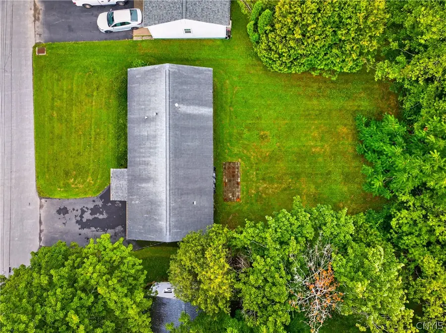 7 Perimeter Road, Whitesboro, NY 13492 - #2