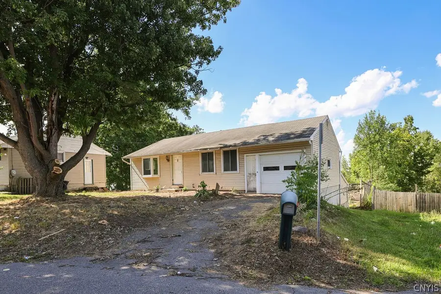 5255 Bear Road, Syracuse, NY 13212 - #2