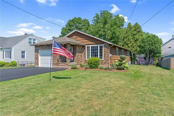224 Kenwick Drive, Syracuse, NY 13208