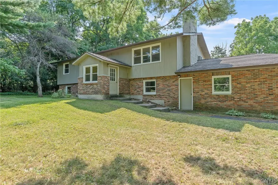 101 Saturn Drive, Syracuse, NY 13205 - #3
