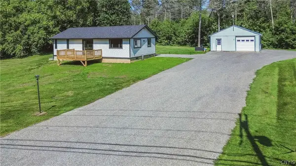 44611 County Route 100a, Wellesley Island, NY 13640
