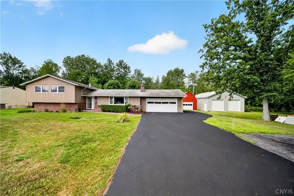 8165 Caughdenoy Road, Clay, NY 13041