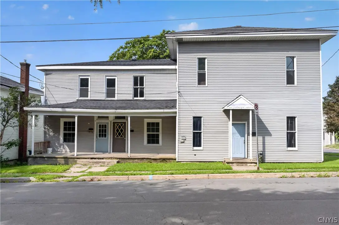 34 E Albany Street, Oswego, NY 13126 - #1