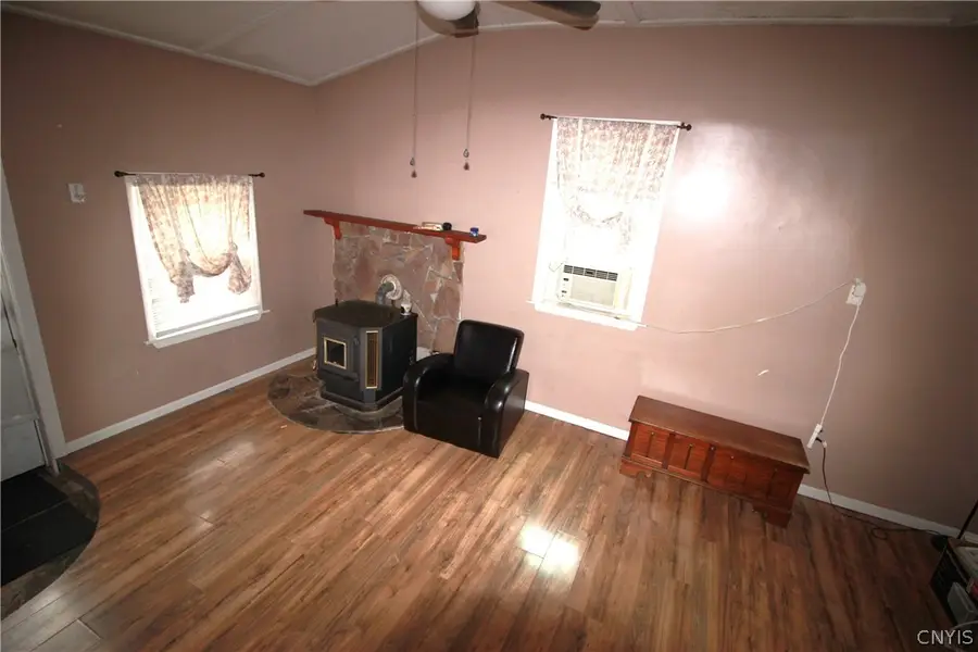 121 Edden Ln Lane, North Syracuse, NY 13212 - #2