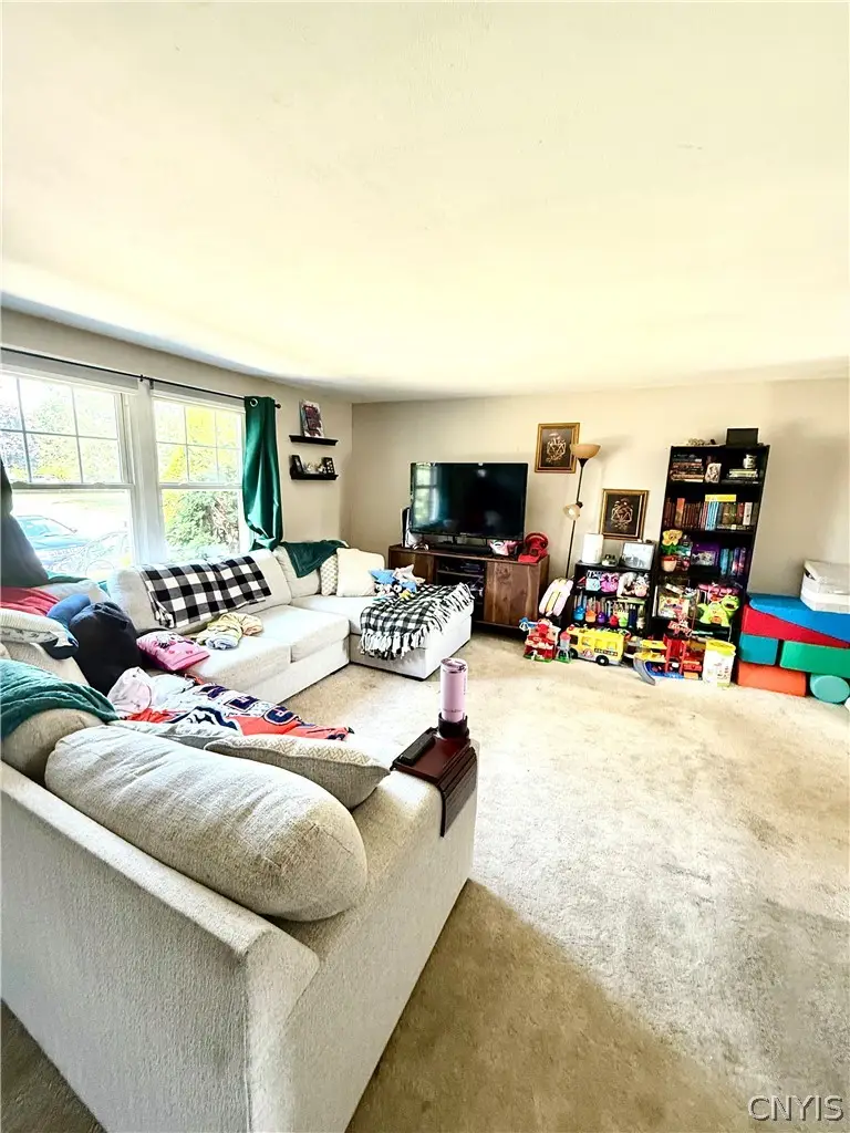 4103 Tannis Terrace, Liverpool, NY 13090 - #2