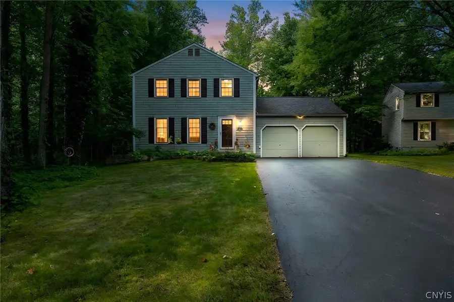 8728 Marinus Drive, Baldwinsville, NY 13027 - #2