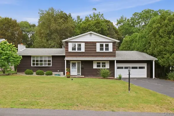 115 Saybrook Lane, Syracuse, NY 13214