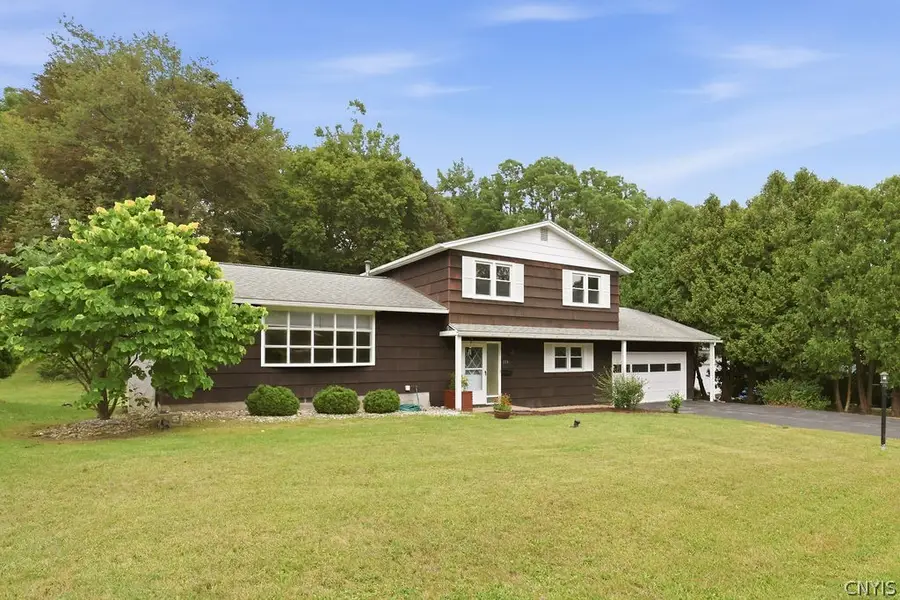 115 Saybrook Lane, Syracuse, NY 13214 - #2
