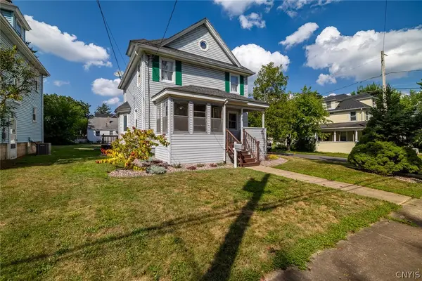 108 6th St Street, Liverpool, NY 13088